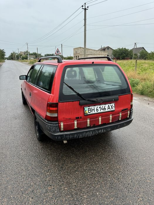 Opel Astra 1994 1.8 бензин