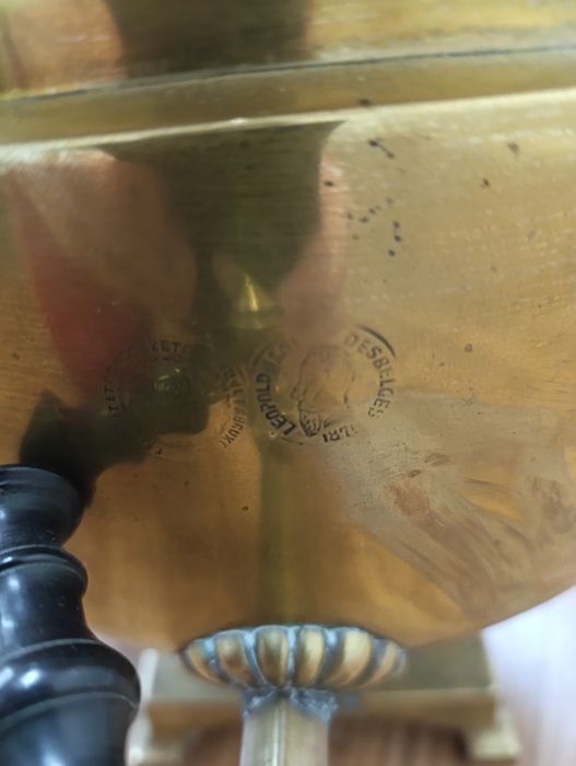 Антикварный жаровой самовар Баташевых (Тула), форма Банка, медали