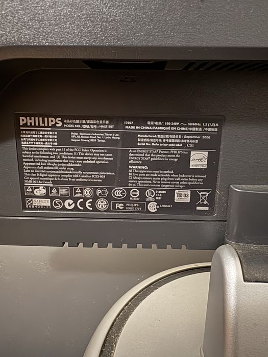 Monitor LCD Philips 170S 17” – Funcional com Defeito