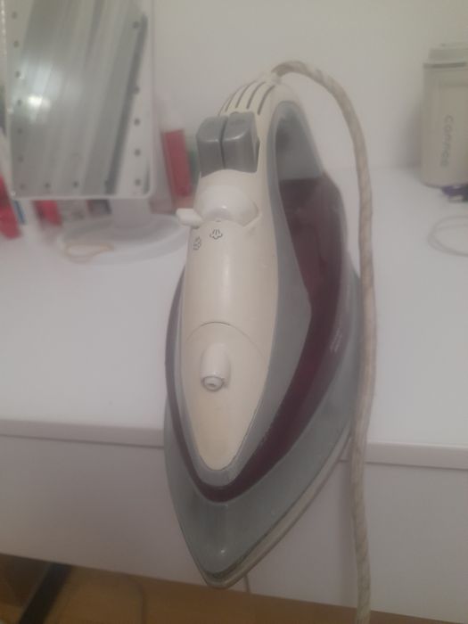 Праска/утюг BOSCH(під ремонт або запчастини)