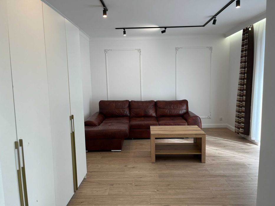 Sofa naroznik z funkcja do spania naturalna skóra