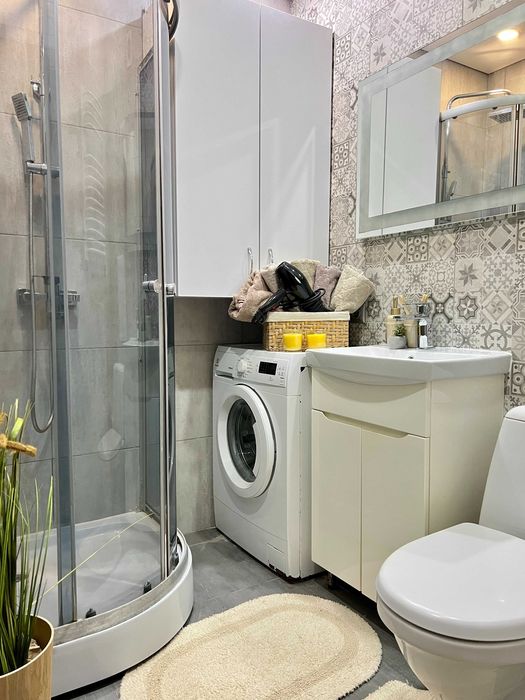 Центр Вул. Руська. 2- кімнати. Квартира подобово