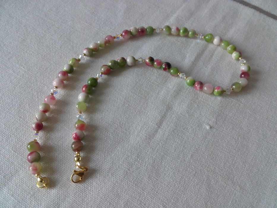 Naszyjnik jadeit kryształy swarovski