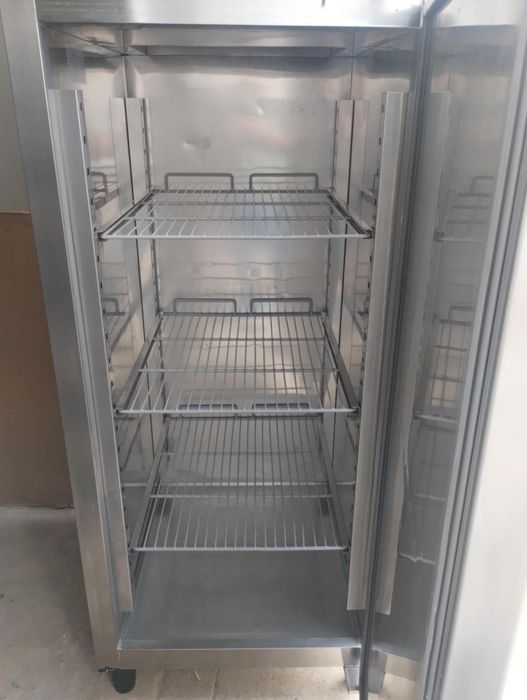 Szafa mroźnicza FORGAST FG08170