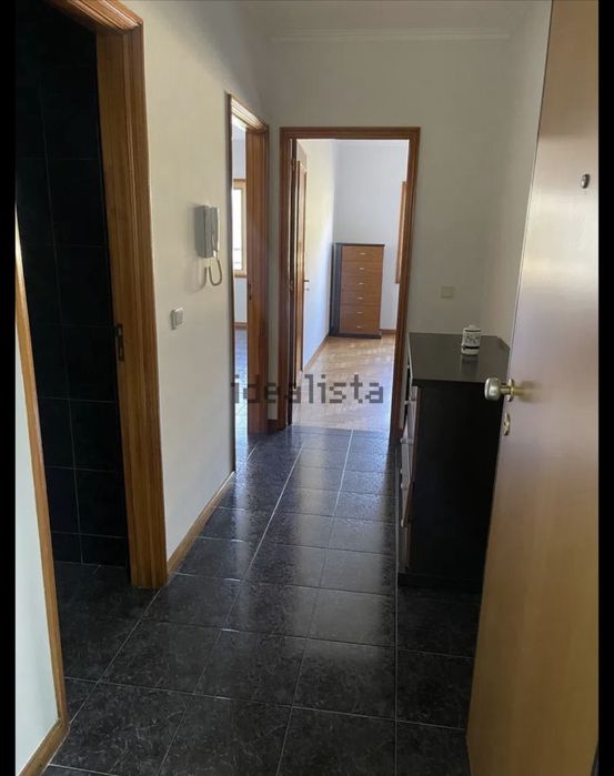 T1 Arrendar - rua aureliano lima (V. N. Gaia) - Hospital Santos Silva