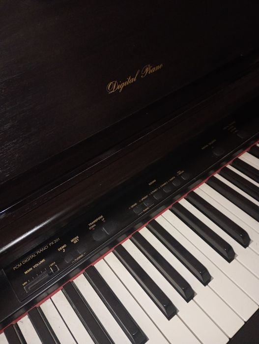 Pianino Technics