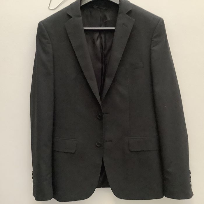 Fato Zara utilizado uma so vez