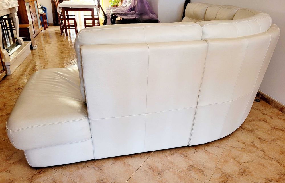 Disponivel Setembro -Chateau d'Ax, Pele Premium
