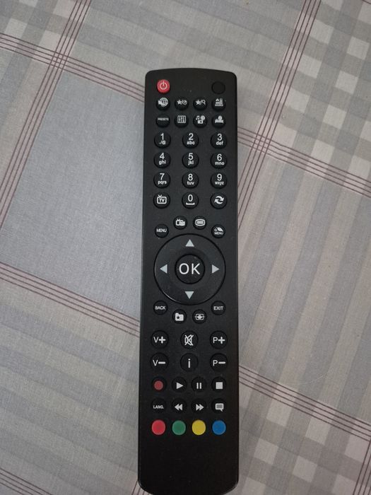 TV Led Kunft 22"(58cm) - com suporte de parede