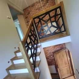 schody drewniane, dąb jesion