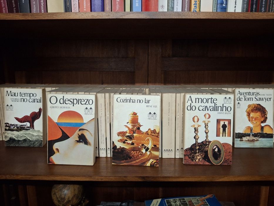 Coleção Unibolso - 104 volumes (incompleta)