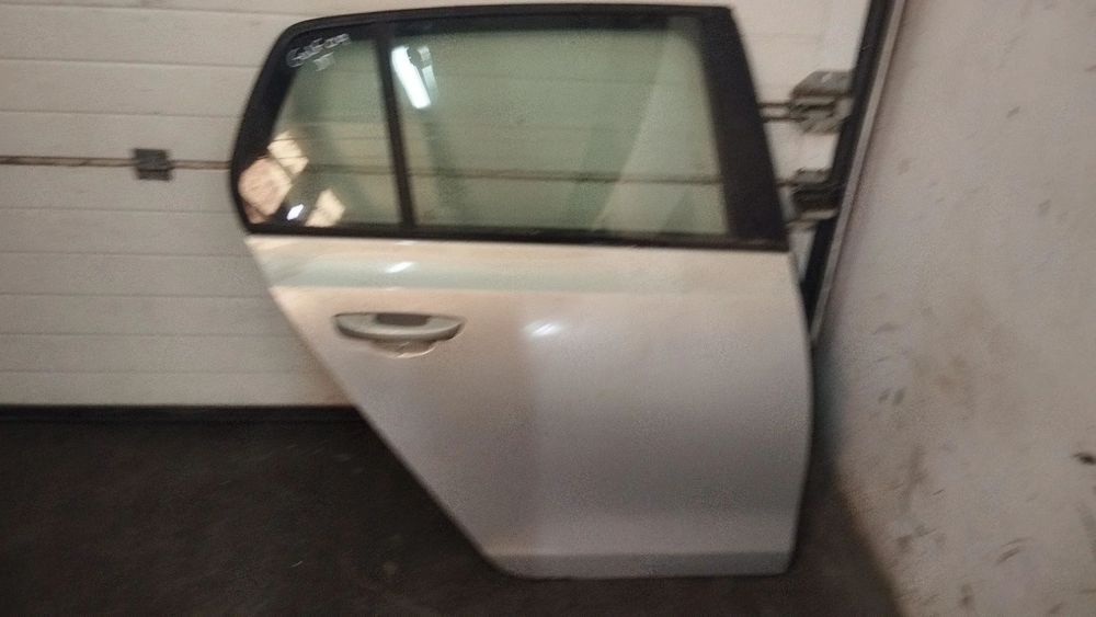 PORTA VOLKSWAGEN GOLF VI 6 - 08-12 - FRENTE DIREITA / TRAS ESQUERDA /