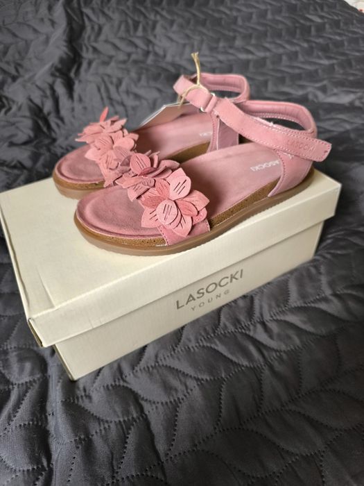 Nowe sandały Lasocki