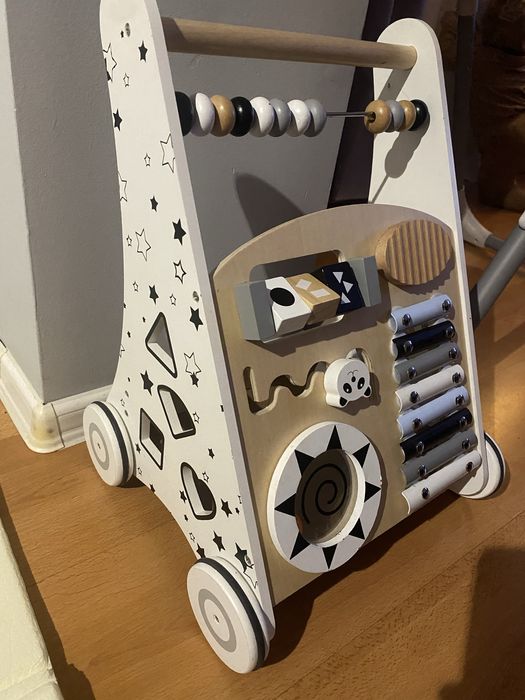 Pchacz drewniany stabilny