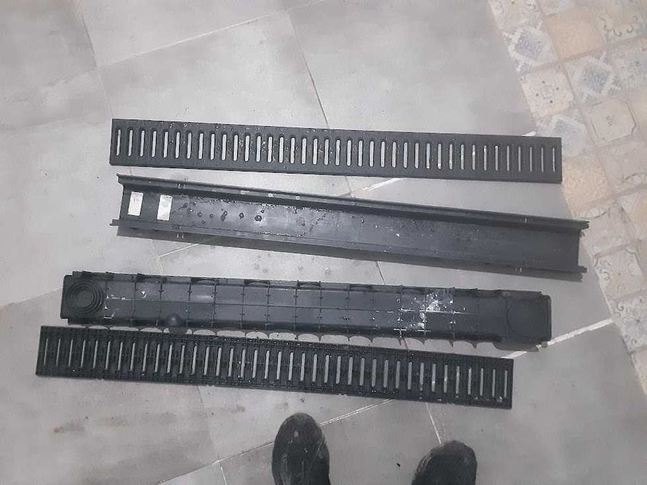 Canal com grelha pvc