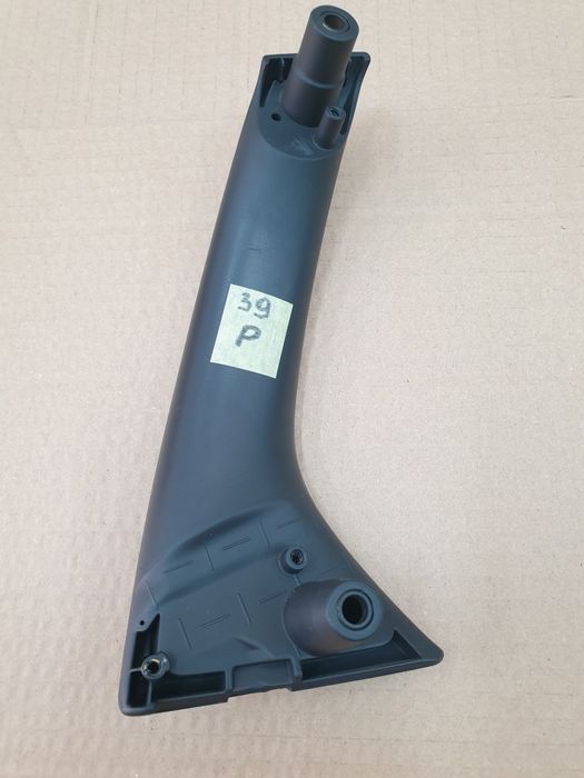 rączka drzwi prawych volvo V70 XC70 S60 NR 39 polift