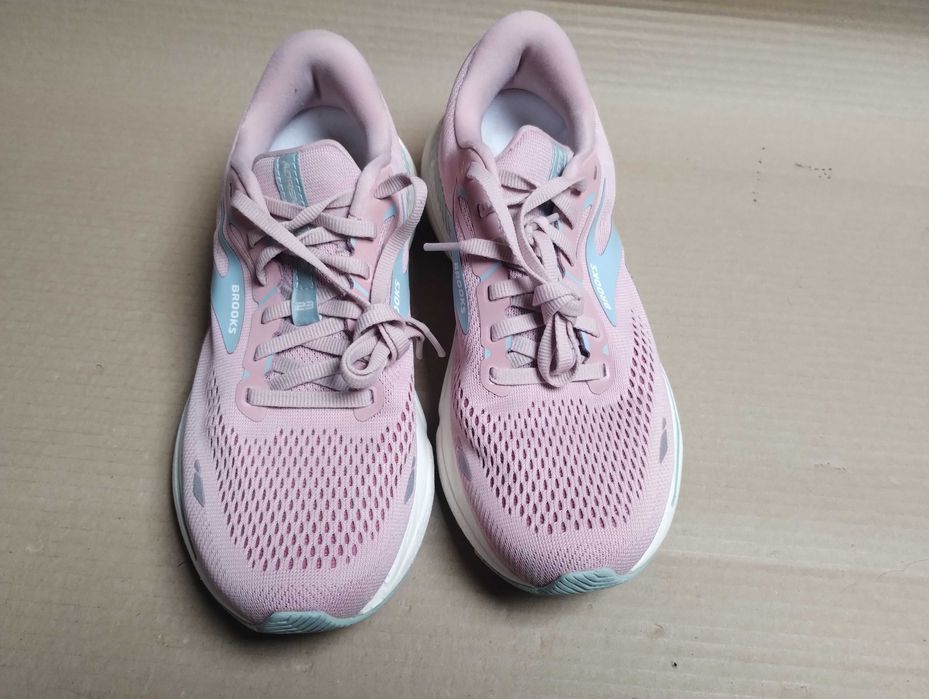 buty do biegania biegowe 40,5  Brooks Adrenaline  23