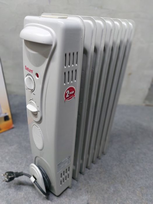 Масляний обігрівач Saturn