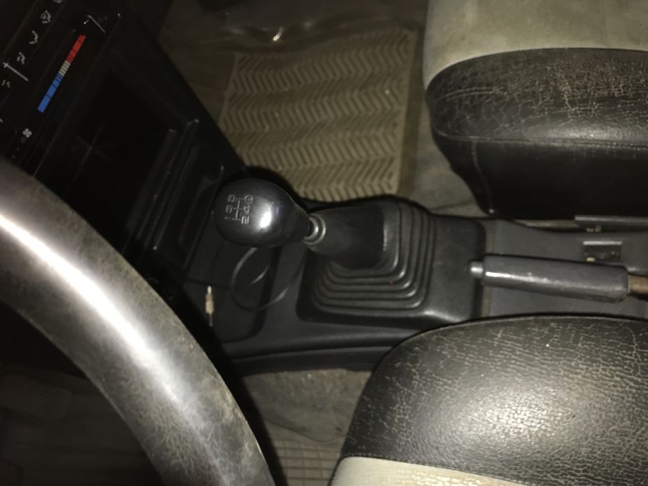 Продам автомобіль TOYOTA Corrola