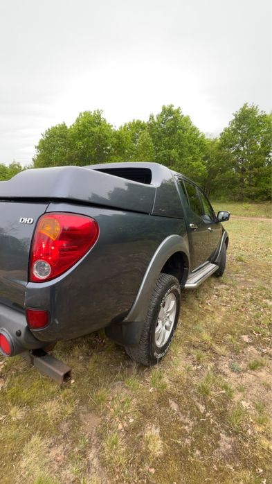 Mitsubishi l200 Dakar