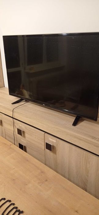 Telewizor LG 43 całe uszkodzona matryca