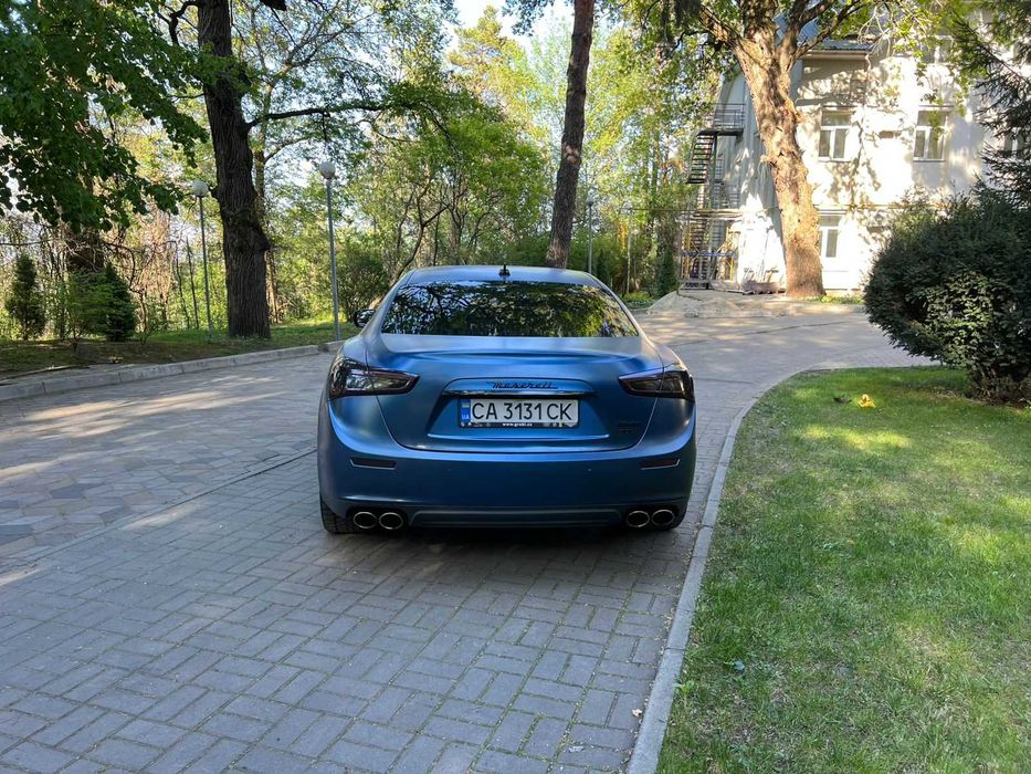 Продам Maserati Ghibli.