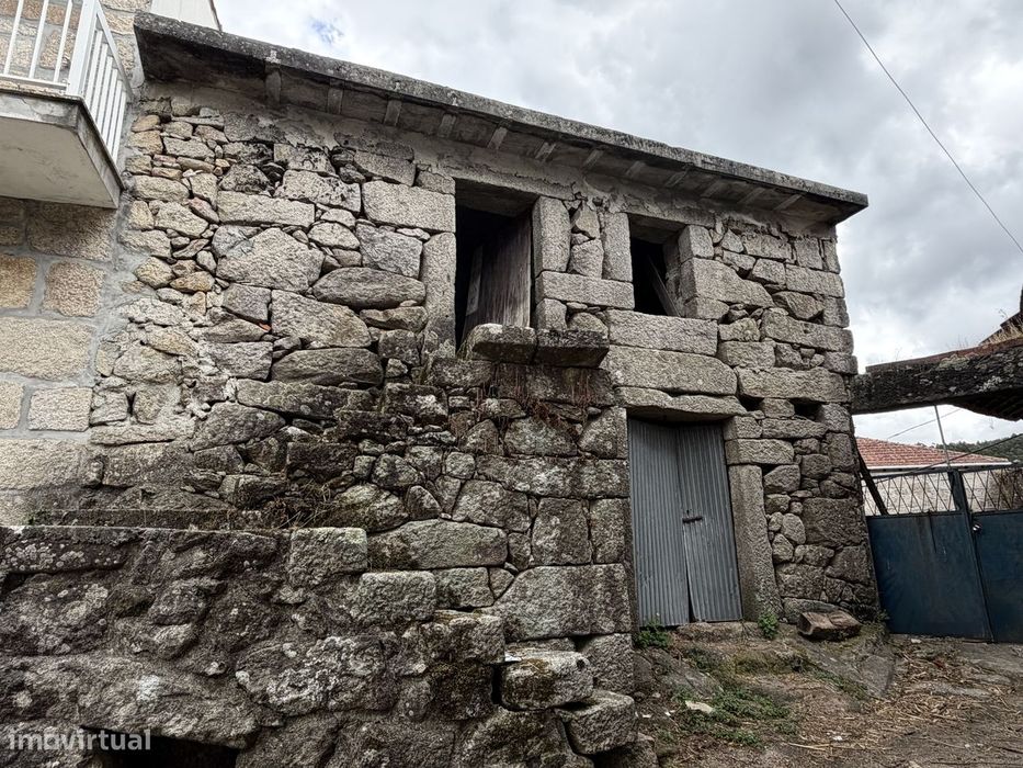 Moradia p/ reconstrução – São Pedro do Sul