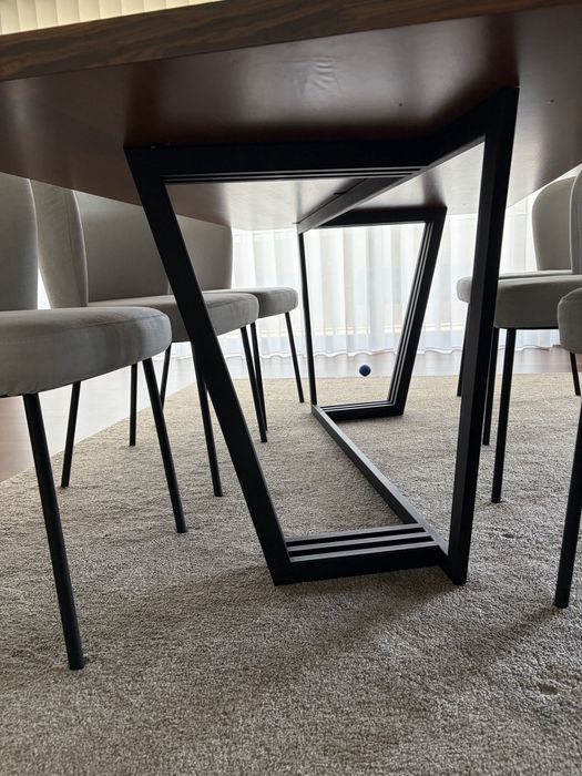 Vendo Mesa + Cadeiras sala Jantar Pau Ferro NOVA