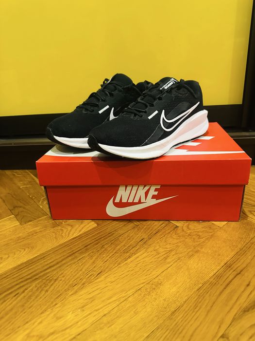 Кроссовки Nike Downshifter размер 39