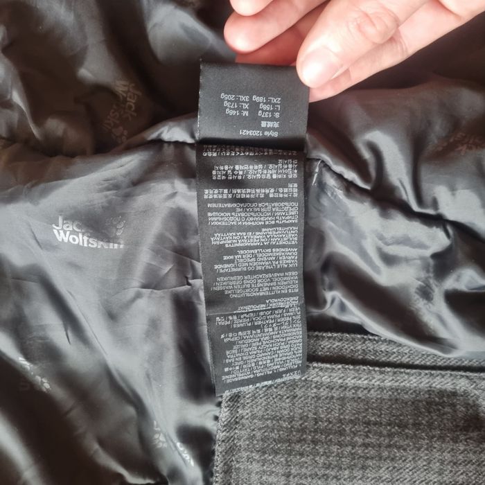 Шерстяний светр високої якості