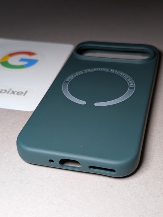 Чохол Google Pixel 9 MagSafe з мікрофіброю бездротова зарядка Зелений