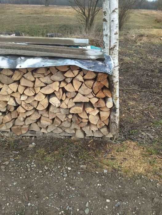 Дрова  продаю  наколенi,