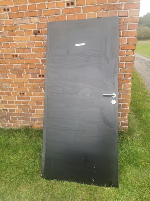 Drzwi wzmocnione bezprzylgowe