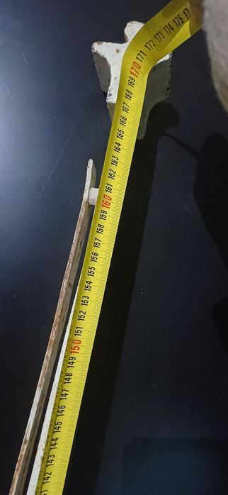 Cama de ferro antiga