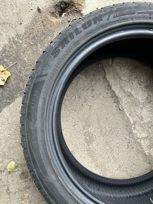 Шини зимові Sailun ice blazer 245/45 R19