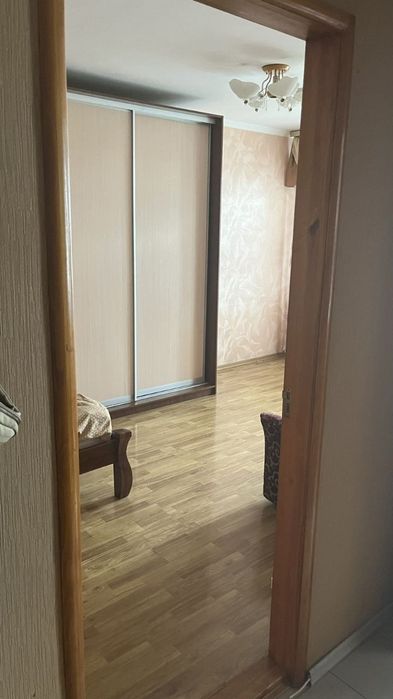 Здам в оренду  1 кімнатну квартиру.  Рн.ринку Урожай.