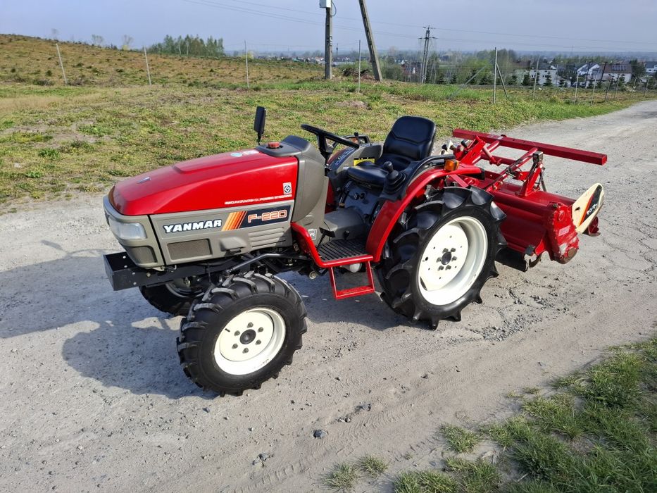 Traktorek japoński 4x4 Yanmar F 220 wspomaganie piękny stan