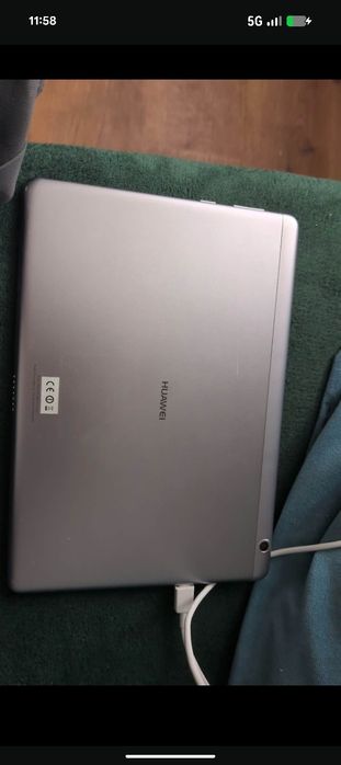 Teblet Huawei bardzo dobre działa używanie