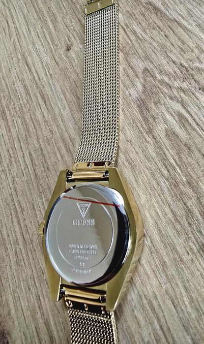 NOWY Zegarek damski piekny Guess  Calaverta  czaszka