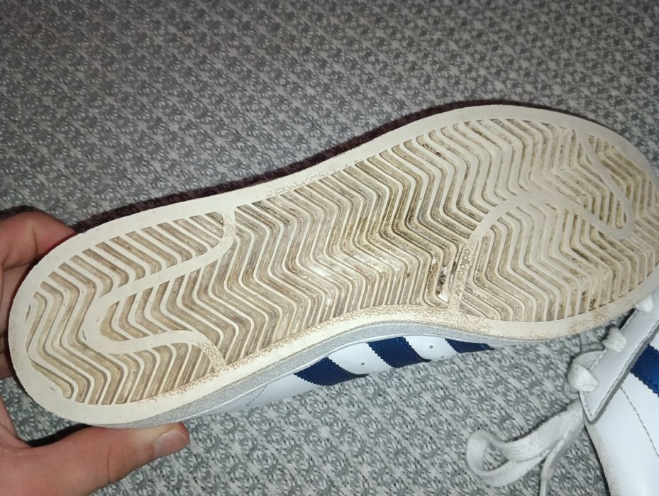 Adidas superstar 40
