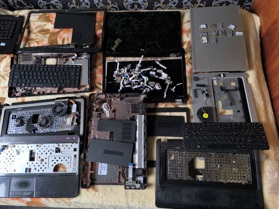 Запчасти к ноутбукам HP.