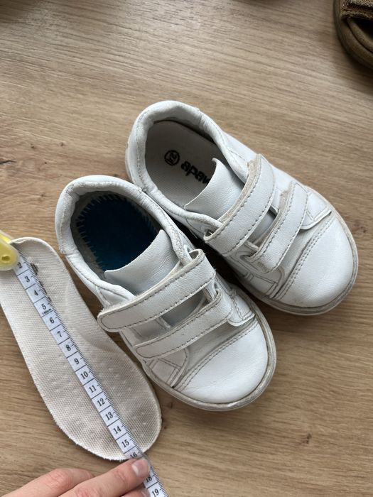 Білі кеди дитячі
