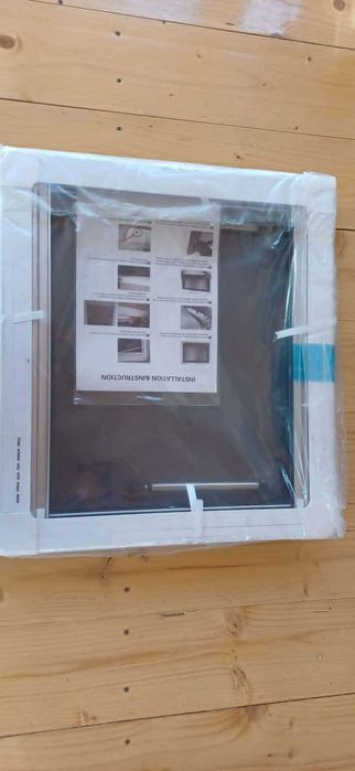 Okno w ramie 50x45 wraz z moskitiera przyczepa kamper