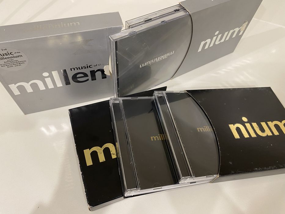 CDs Musica coletanea “Music of the Millennium I e II”