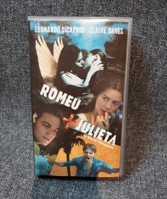 VHS Cassetes Filmes Romeu e Julieta / Titanic