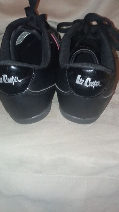 Кроссовки р 43 - 250грн