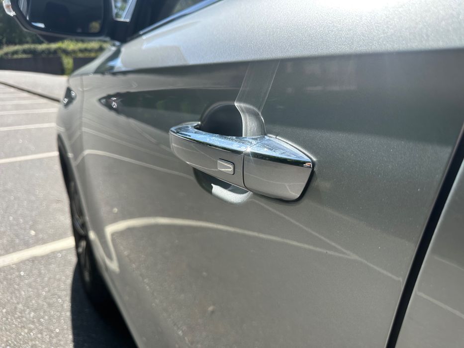 MG ZS 1.0 Luxury com garantia de fábrica até 2031.