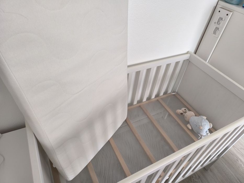 SUNDVIK - Berço 60x120 cm, com colchão
Berço, b