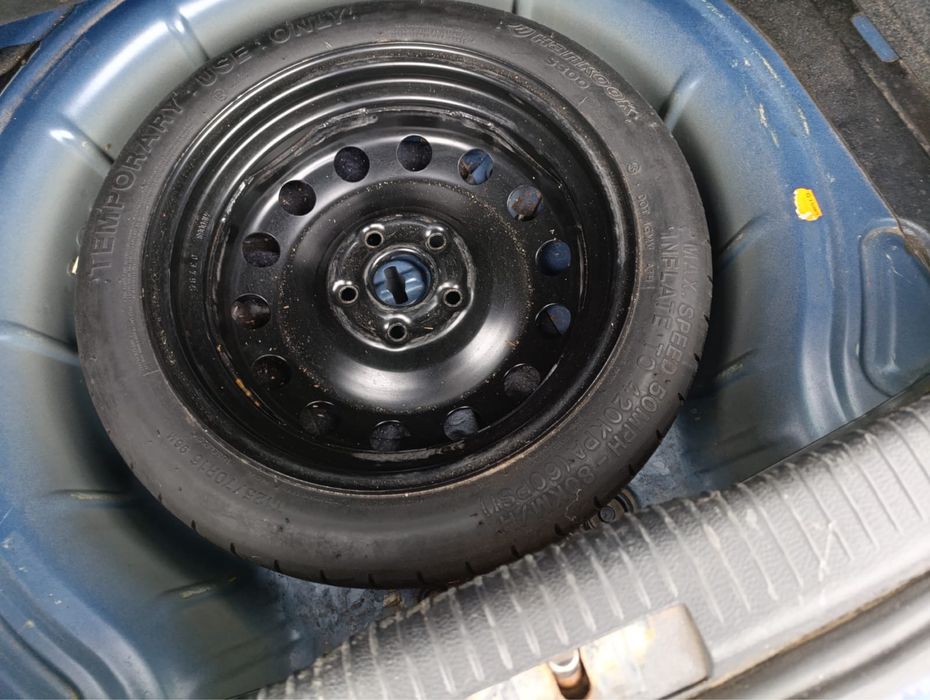 Свіжо пригнаний Volkswagen Golf ексклюзивний варіант 1.9 tdi 77 кв