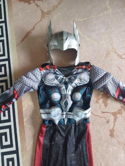 Strój przebranie Thor 110/116 stan dobry